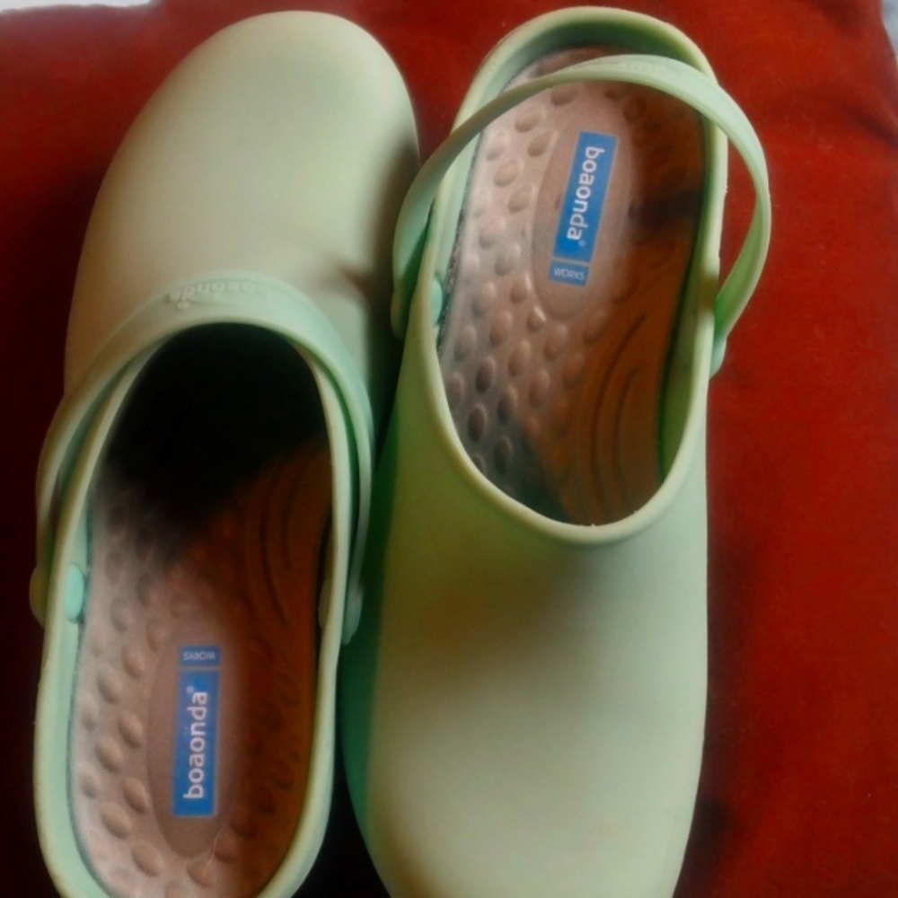 Boaonda clogs